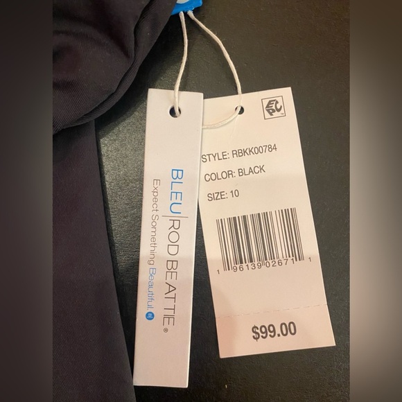 NWT Bleu Rod Beattie Woman’s Kore Scoop Neck One-Piece Black Swimsuit Size 10 - Picture 8 of 12